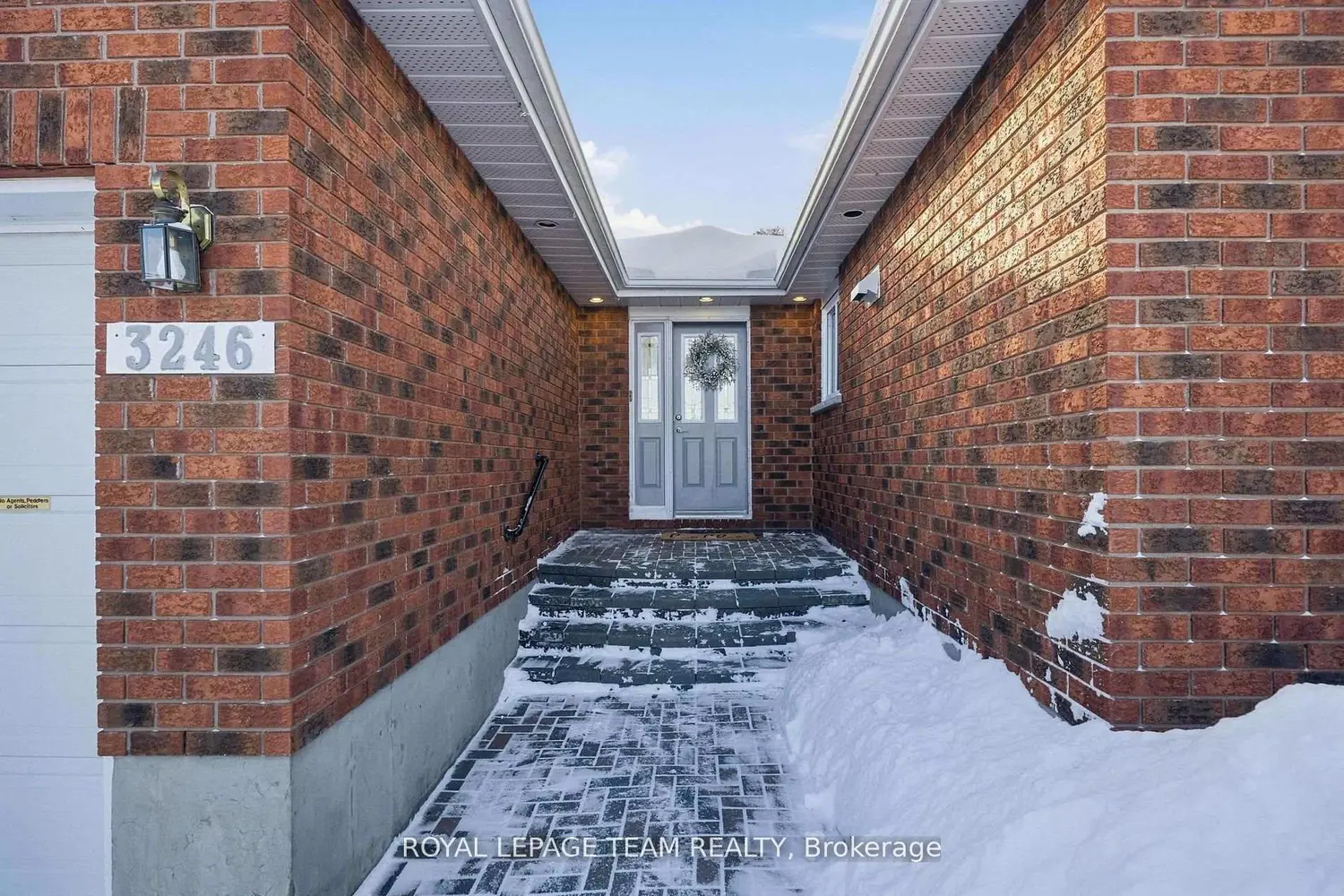 3246 Elizabeth Street