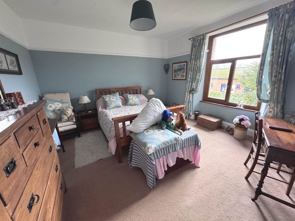 Additional image 9 of 6 bed semi-detached house for saleTrinity Road, Exmouth EX8