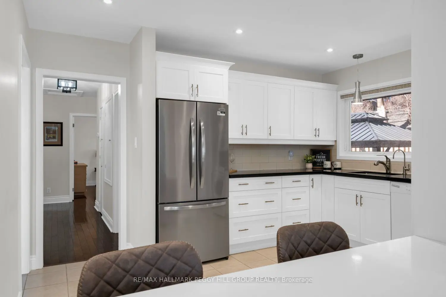 Additional image 7 of 10 Duckworth Street