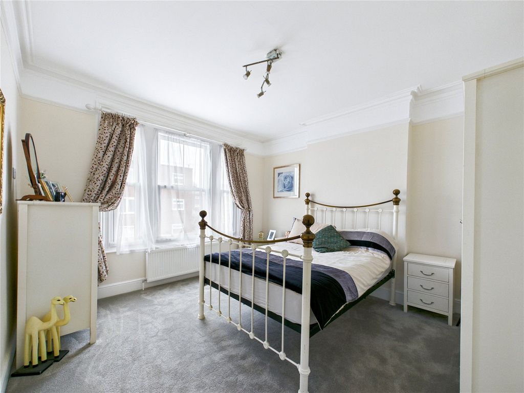 Additional image 14 of 5 bed detached house for saleConstable Road, Felixstowe, Suffolk IP11