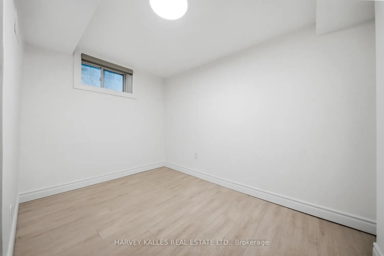 Additional image 15 of 568 Northcliffe Boulevard