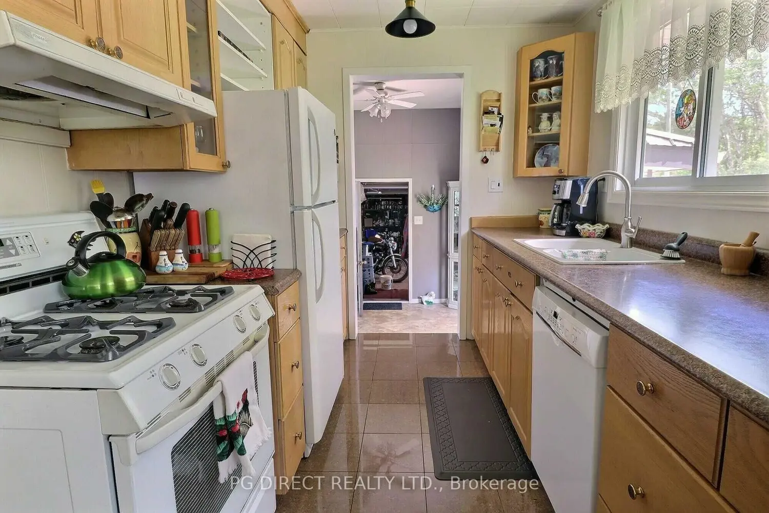 3602 Maple Avenue photo 4