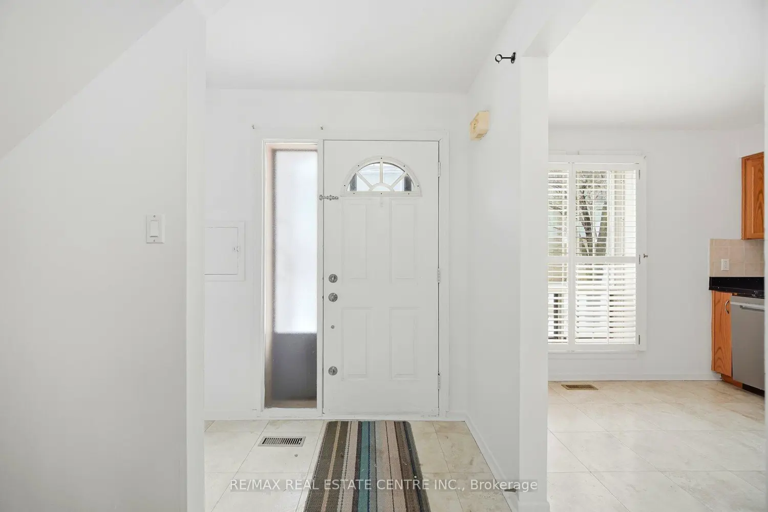 Additional image 3 of 25 Gosford Boulevard 24