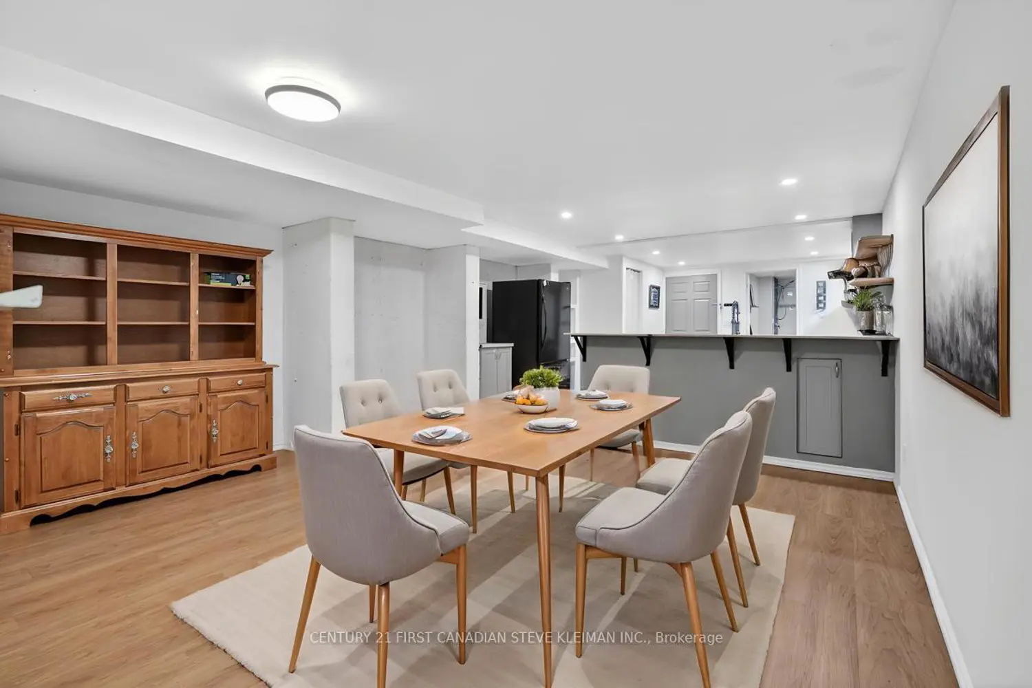 8330 Imperial Road photo 3