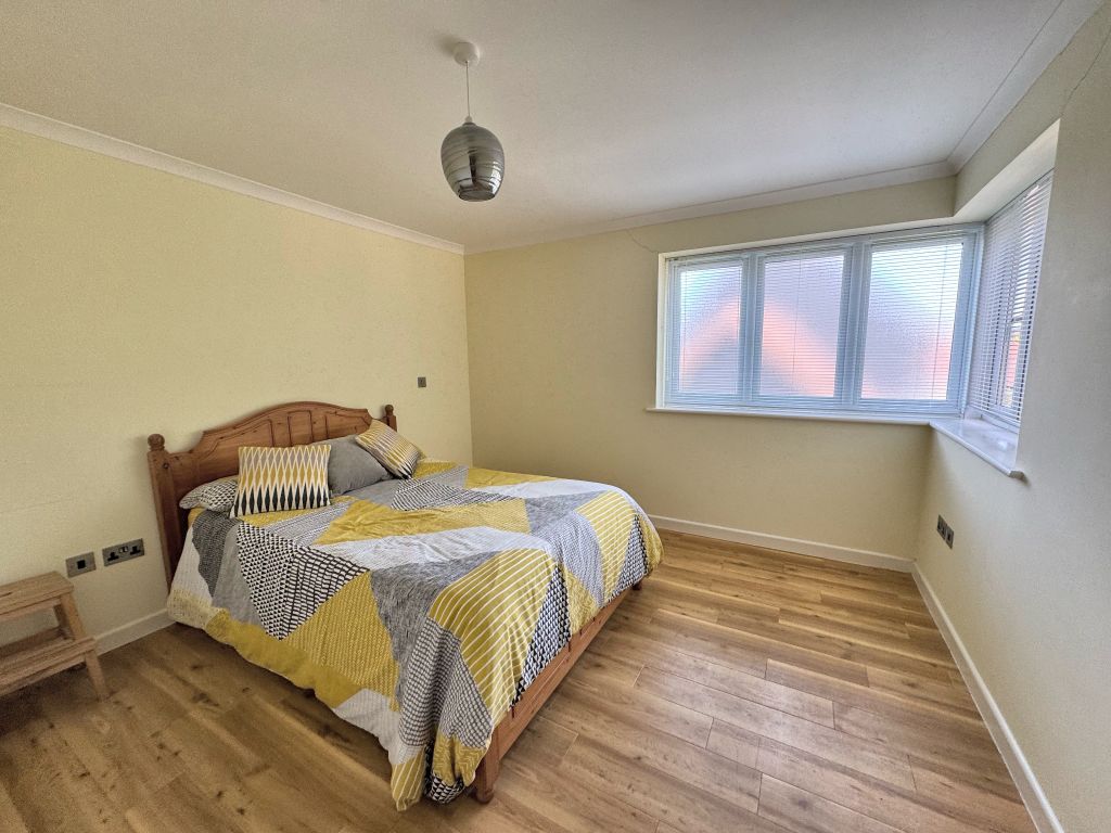 Additional image 6 of 2 bed flat for saleFoxholes Hill, Exmouth EX8