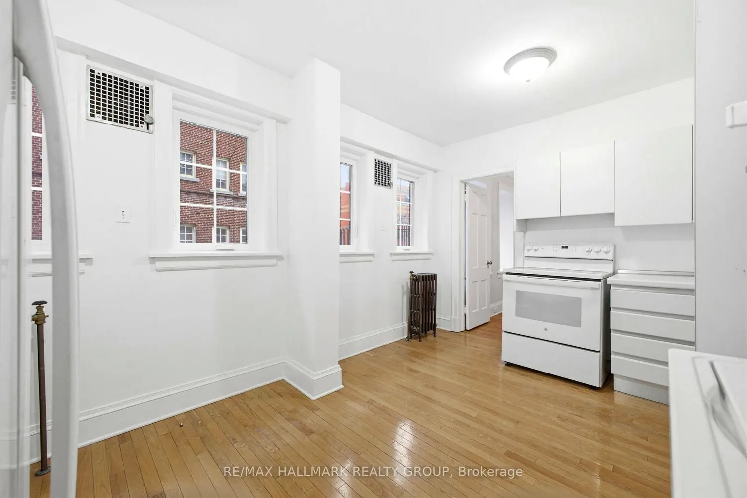 Additional image 10 of 260 Metcalfe Street 1C
