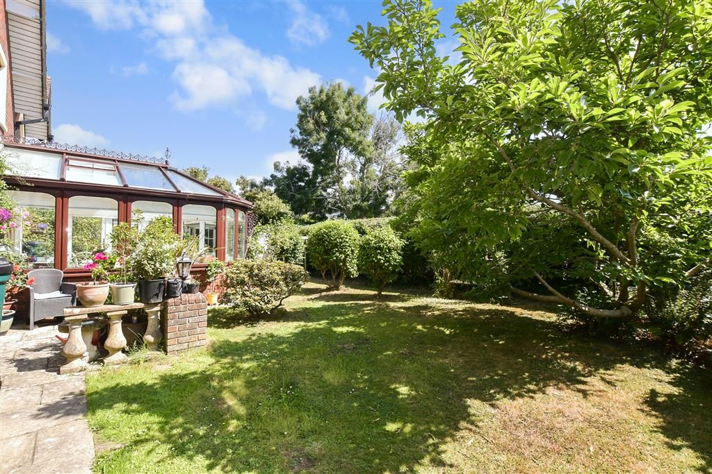 Additional image 14 of 4 bed detached house for saleLime Tree Court, Freshwater, Isle Of Wight PO40