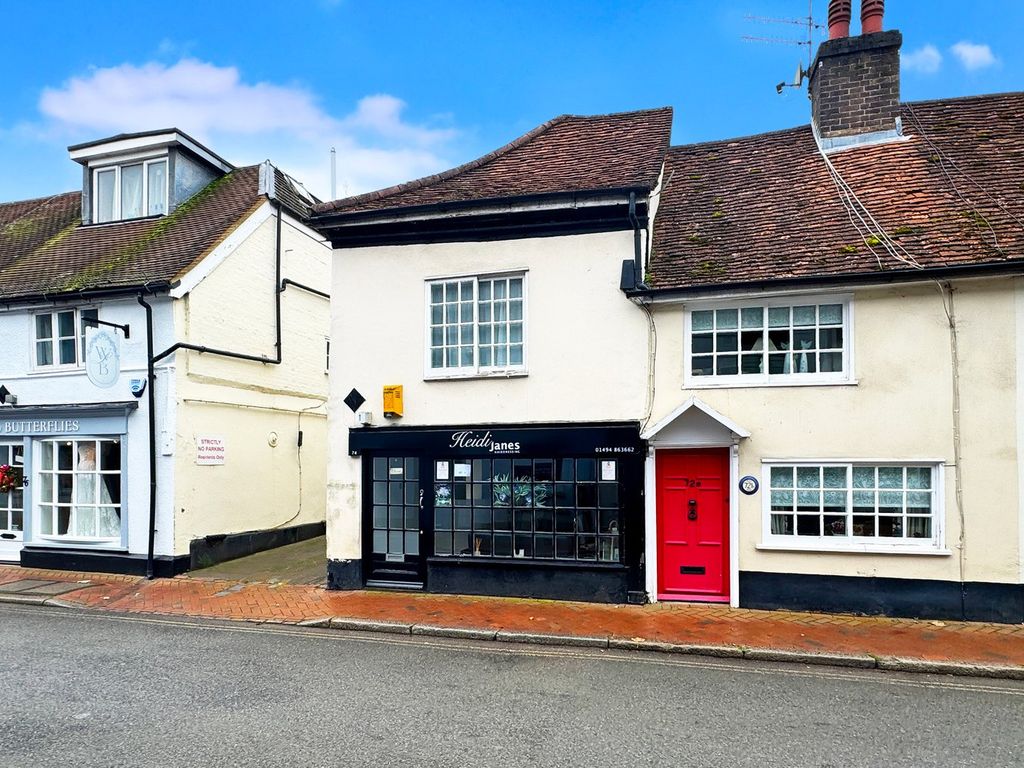 1 bed flat for saleHigh Street, Great Missenden HP16