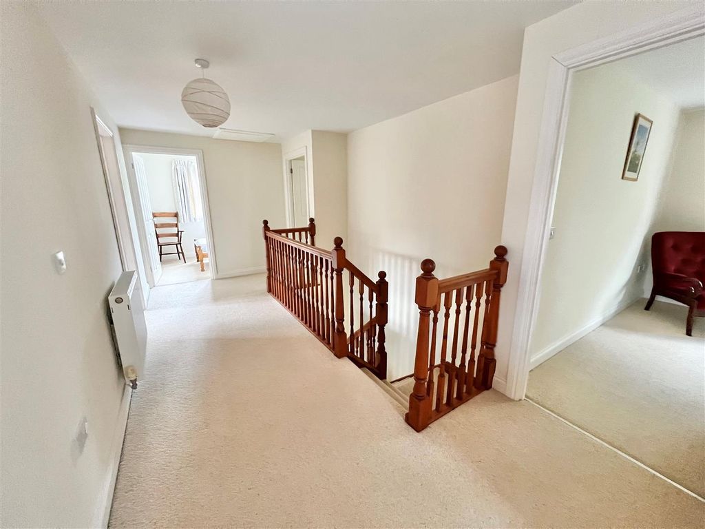 Additional image 13 of 5 bed detached house for saleFreshwater, Isle Of Wight PO40