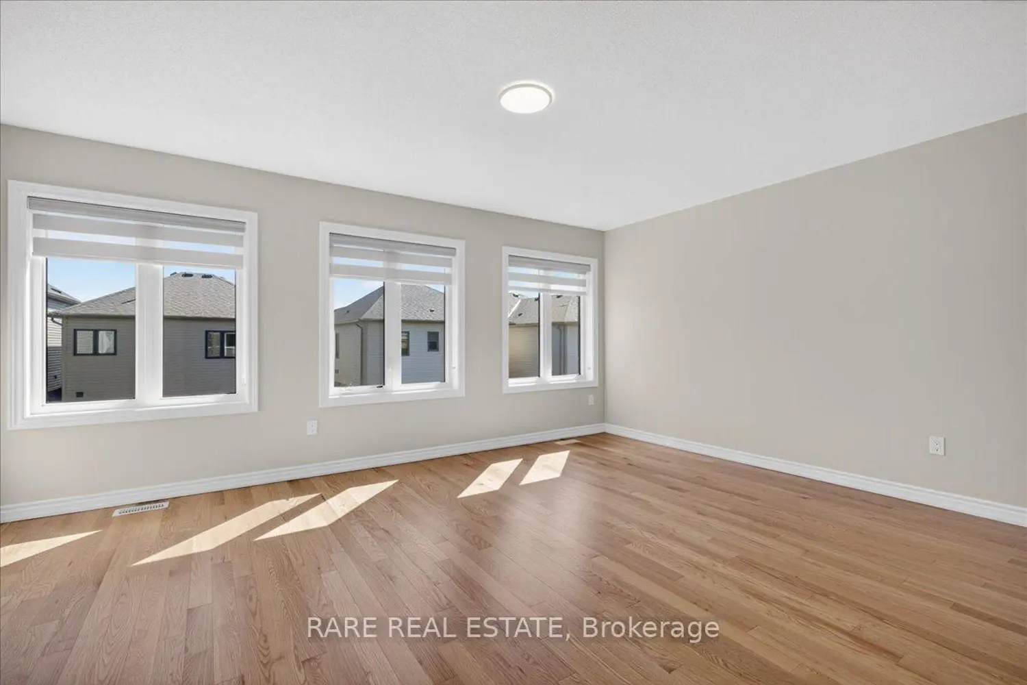 Additional image 15 of 38 Rochester Drive