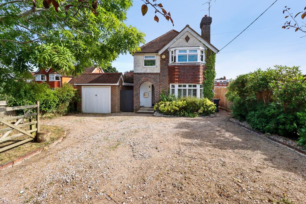 4 bed detached house for saleLondon Road, Hailsham BN27