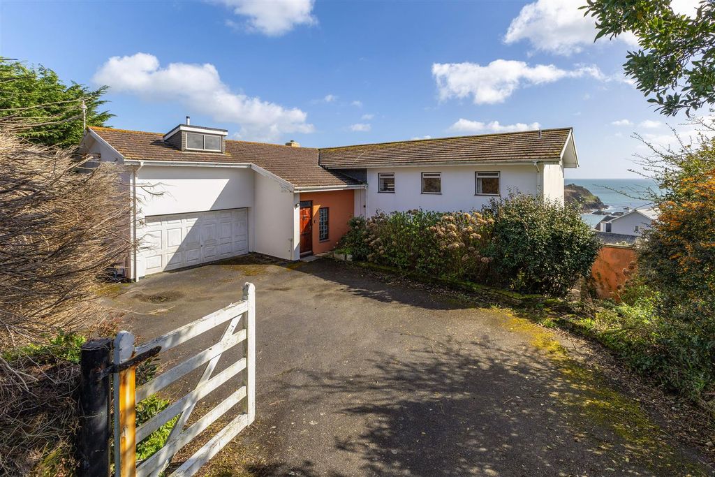 Additional image 8 of 4 bed detached house for saleHanson Drive, Fowey PL23