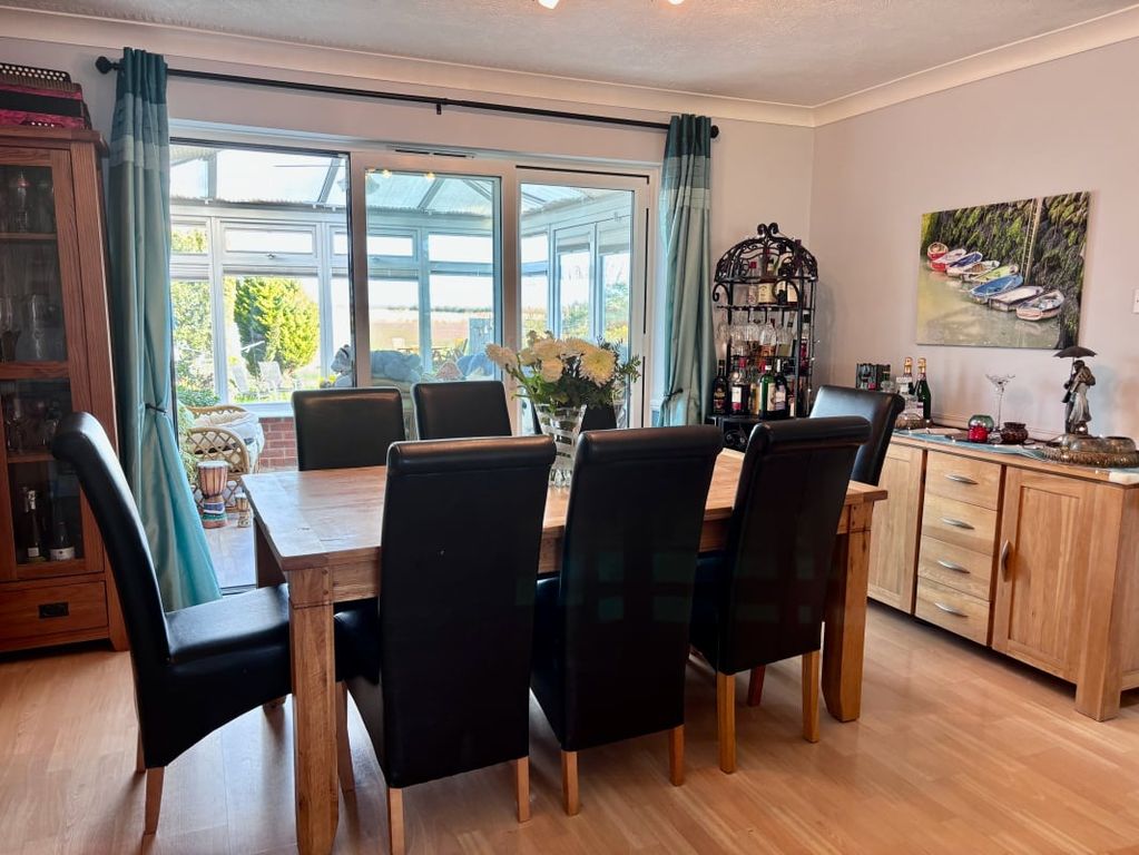 Additional image 7 of 4 bed detached bungalow for saleLower Higham Road, Gravesend DA12