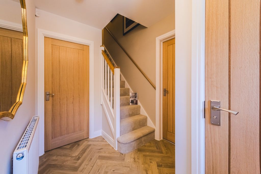 Additional image 7 of 4 bed detached house for saleRobey Avenue, Faringdon, Oxfordshire SN7