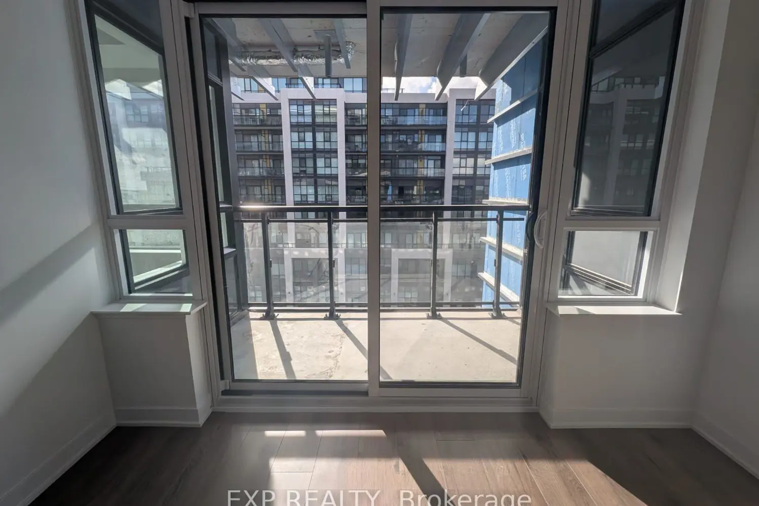 Additional image 14 of 395 Dundas Street 525