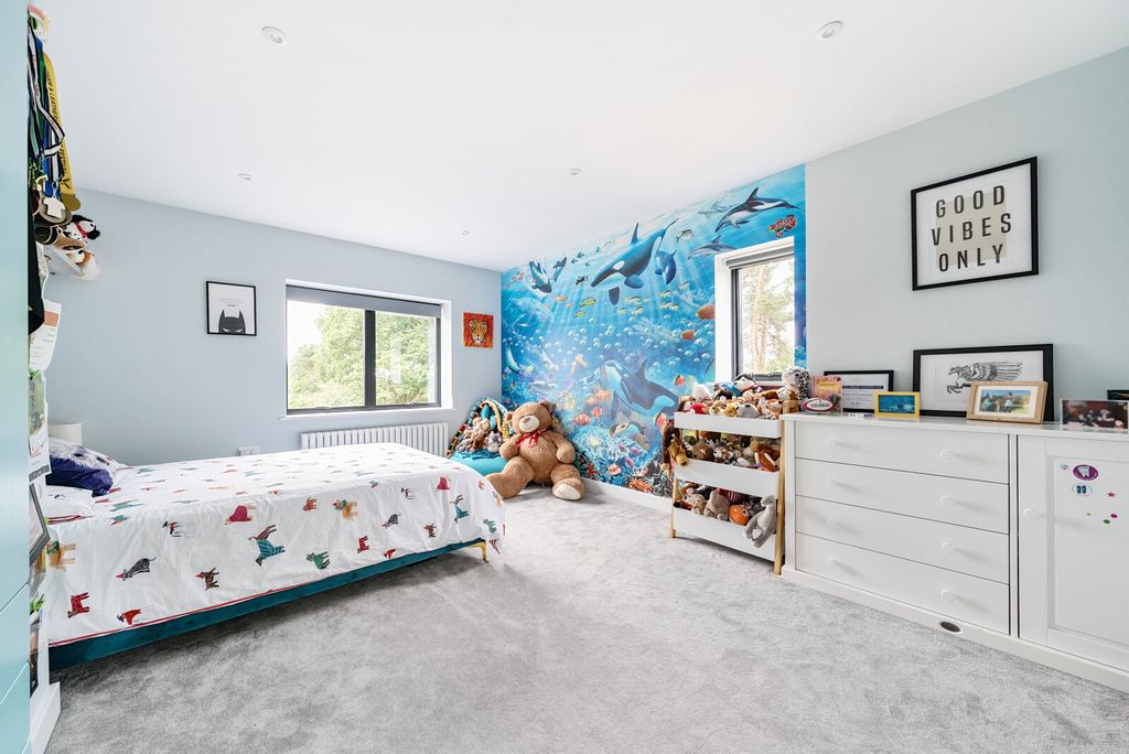 Additional image 17 of 7 bed detached house for saleTilford Road, Farnham GU9