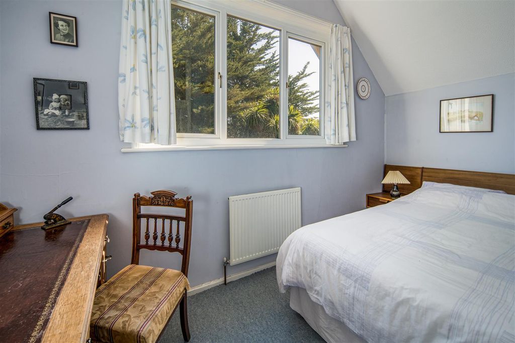Additional image 14 of 5 bed detached house for saleFreshwater Bay, Isle Of Wight PO40