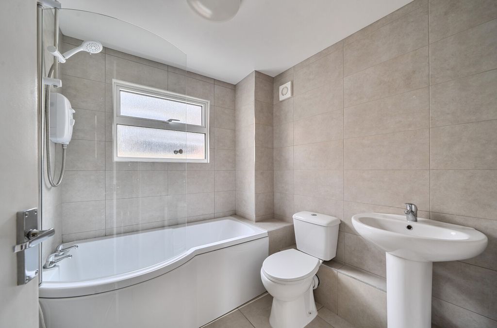 Additional image 8 of 1 bed flat for saleLondon Street, Faringdon, Oxfordshire SN7