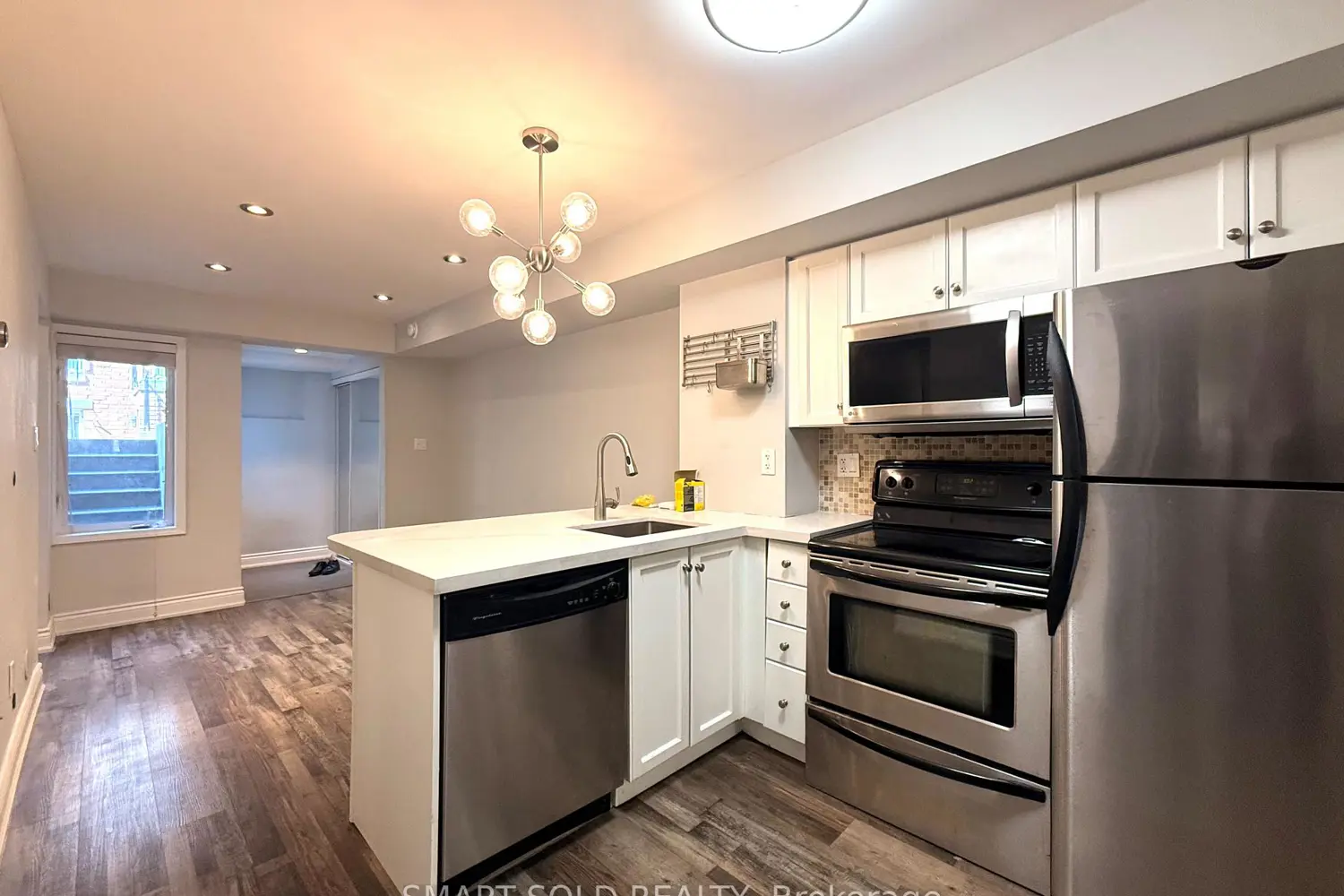 Additional image 5 of 10 Laidlaw Street 725