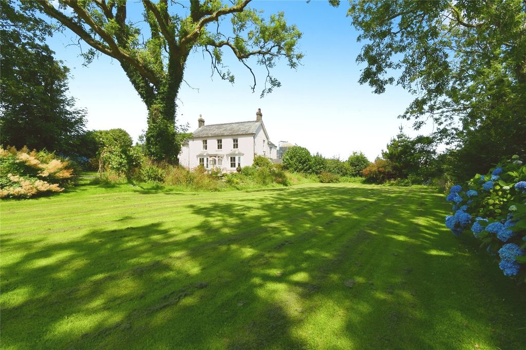 6 bed detached house for saleFishguard, Pembrokeshire SA65