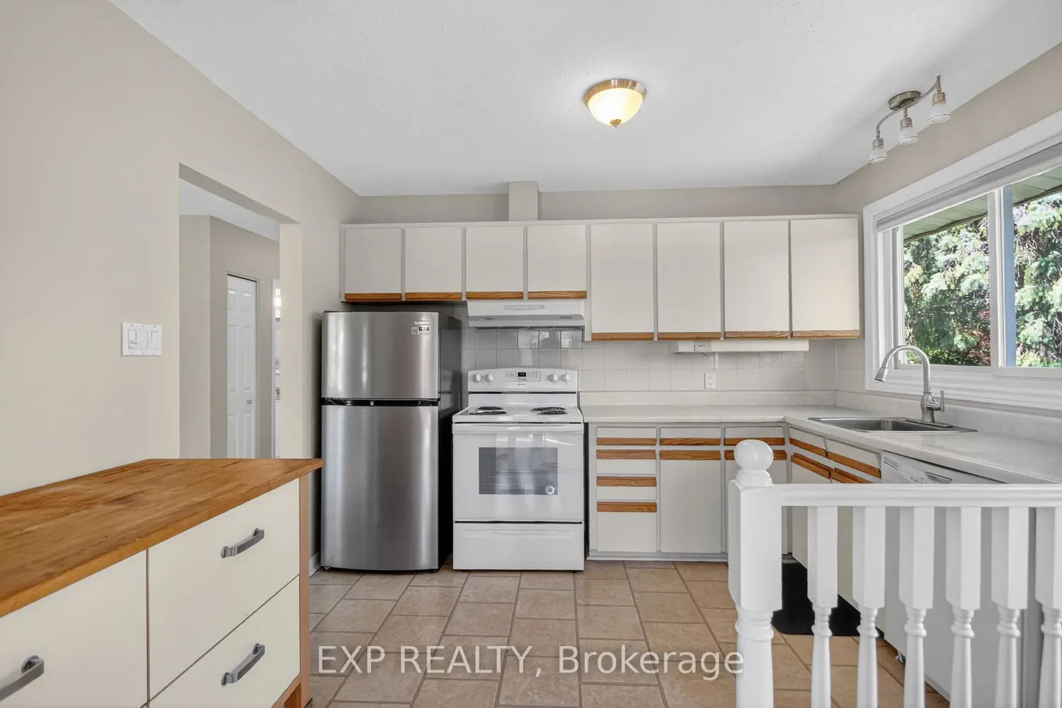 Additional image 6 of 31 Barlyn Avenue