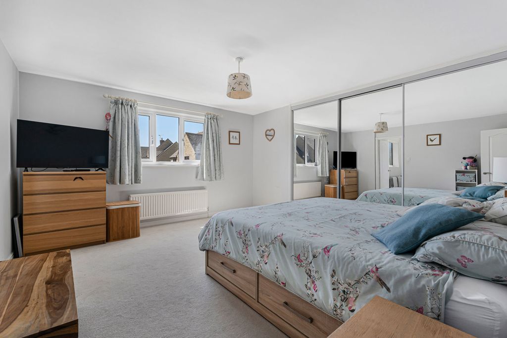 Additional image 12 of 4 bed detached house for saleCrabtree Park, Fairford, Gloucestershire GL7