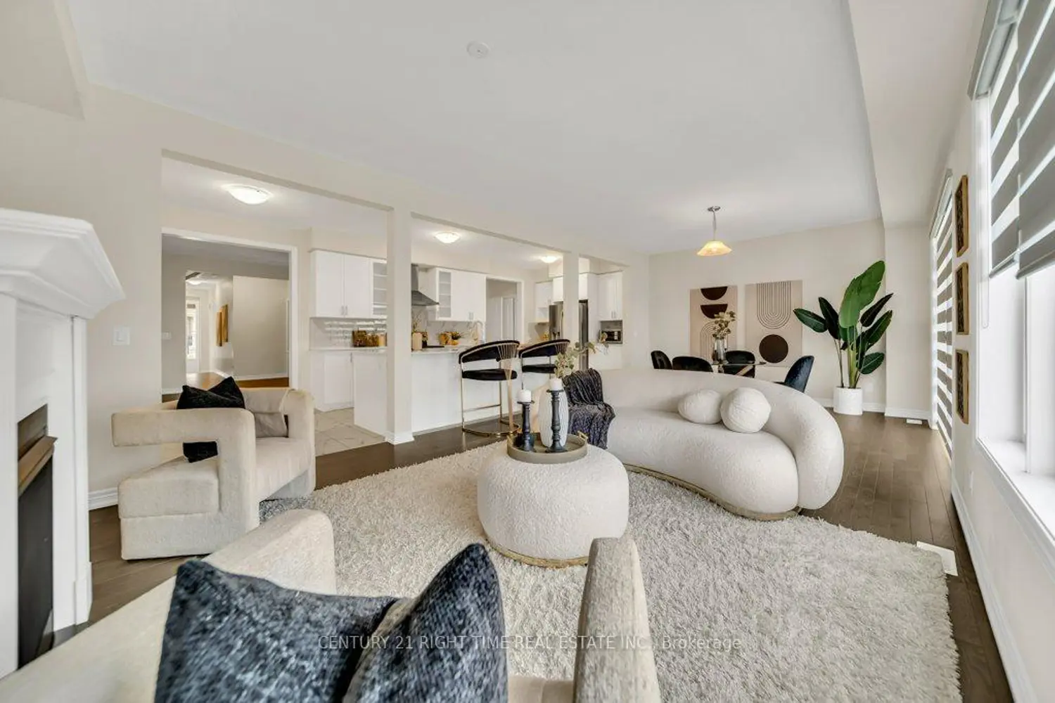 285 Broadacre Drive photo 3