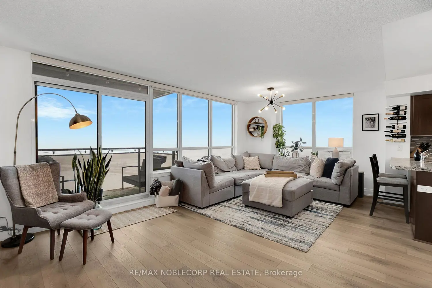 Additional image 6 of 1060 Sheppard Avenue 917