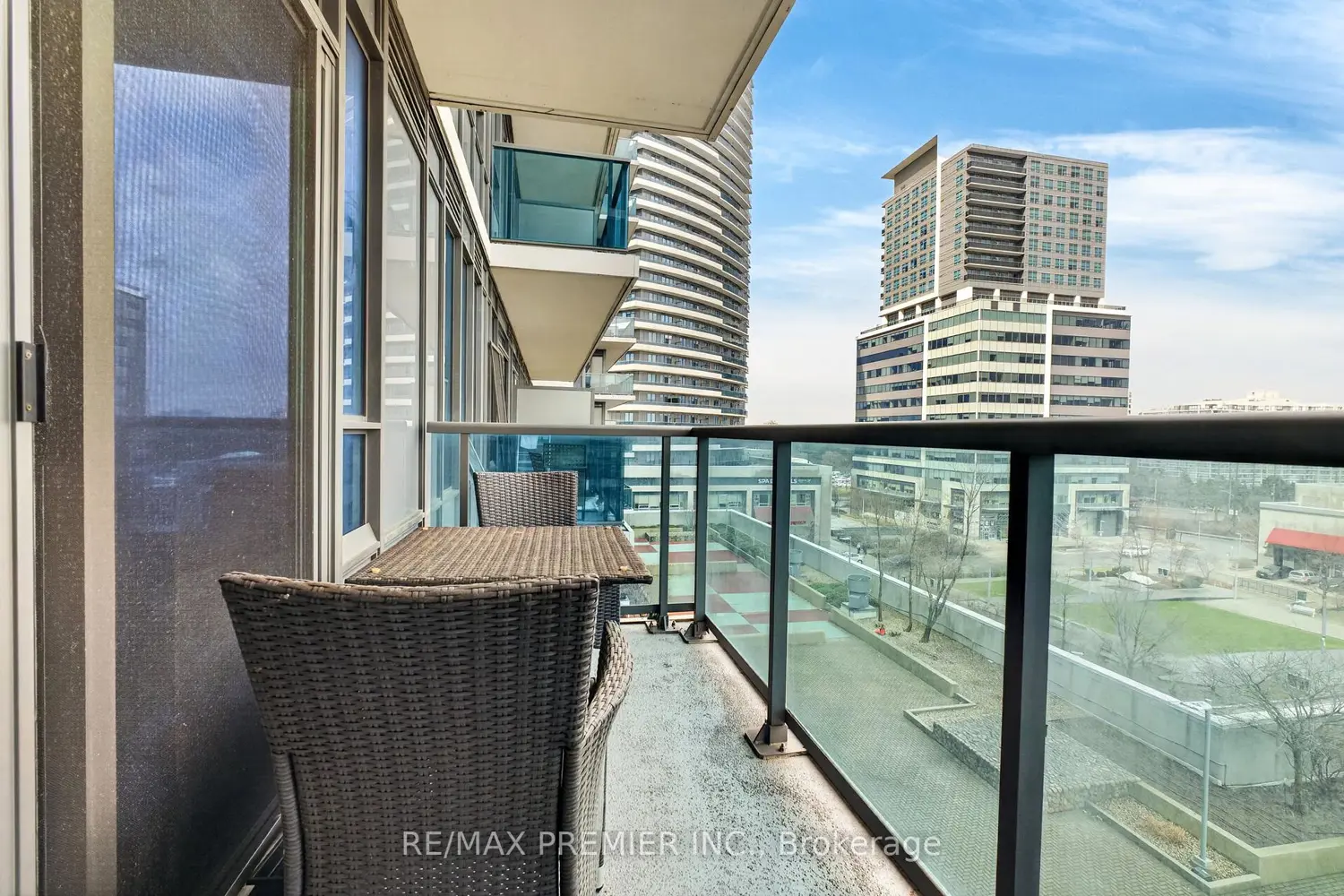 Additional image 13 of 7167 Yonge Street 608