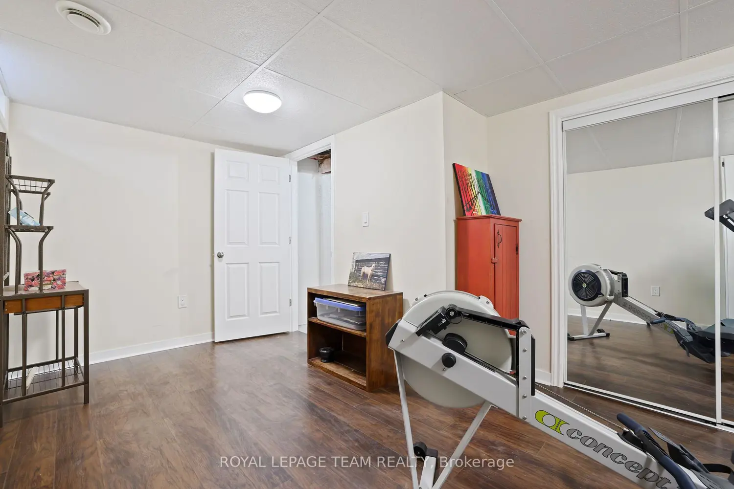 Additional image 10 of 2942 Fairlea Crescent