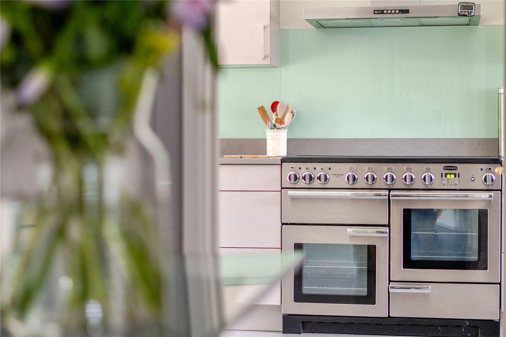 Additional image 26 of 4 bed detached house for saleLittleworth Lane, Esher KT10