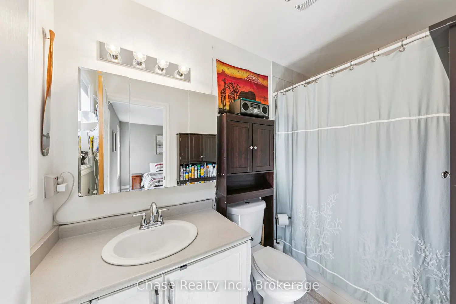 18 St. Amant Road photo 5