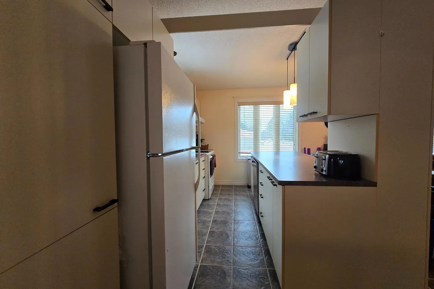 441 Mageau Street photo 2