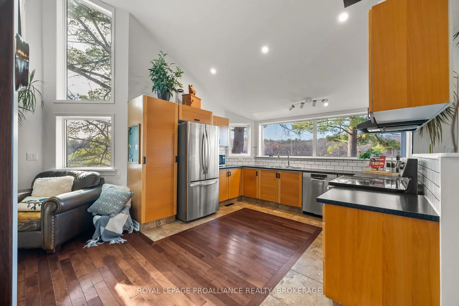 3860 Desert Lake Road photo 4