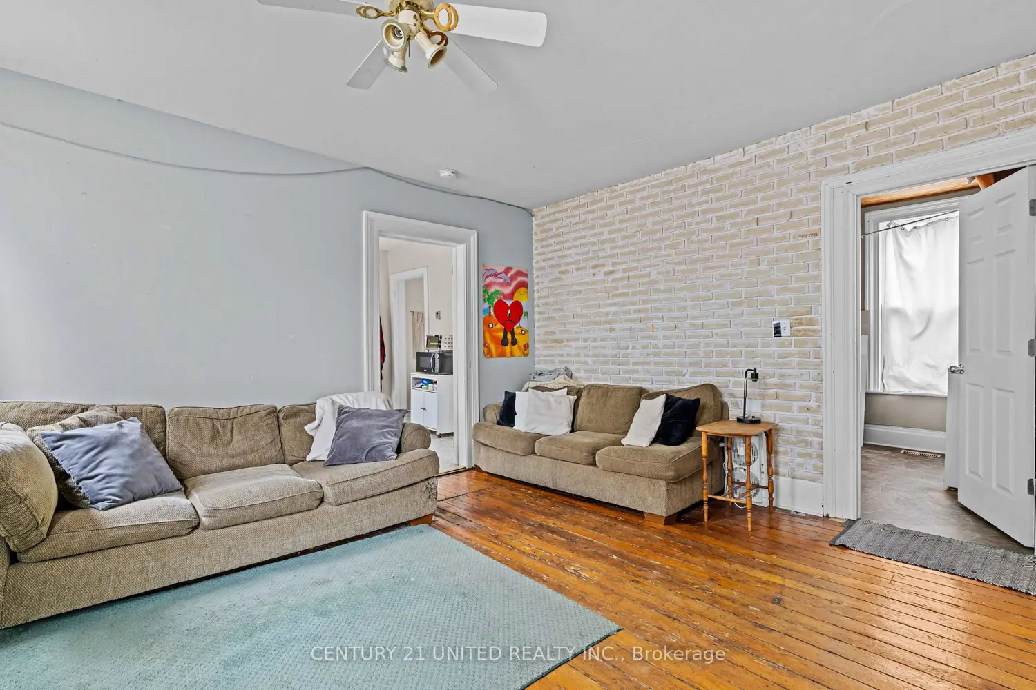 667 George Street photo 4