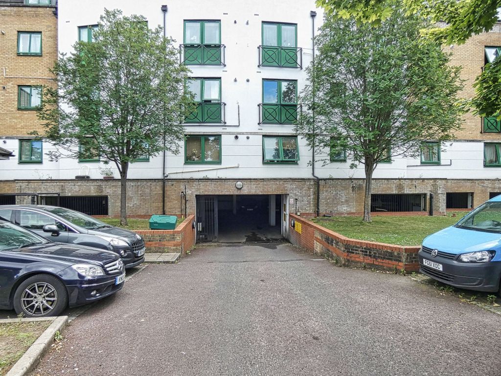 2 bed flat for saleWilliam Perkin Court, 1089 Greenford Road, Greenford, Greater London UB6