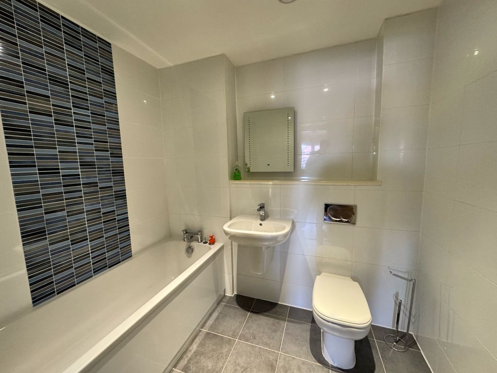 Additional image 10 of 2 bed flat for saleFoxholes Hill, Exmouth EX8