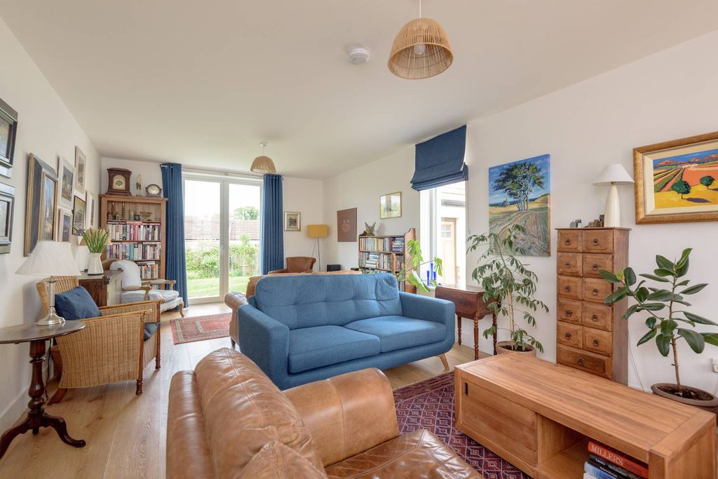 Additional image 2 of 4 bed detached house for sale21 Castlemains Gardens, Dirleton, North Berwick EH39