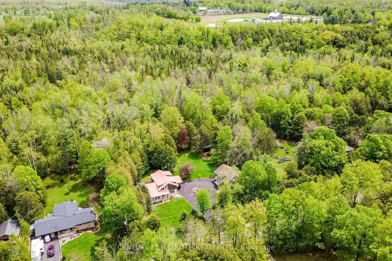 1629 Mt. St. Louis Road photo 4