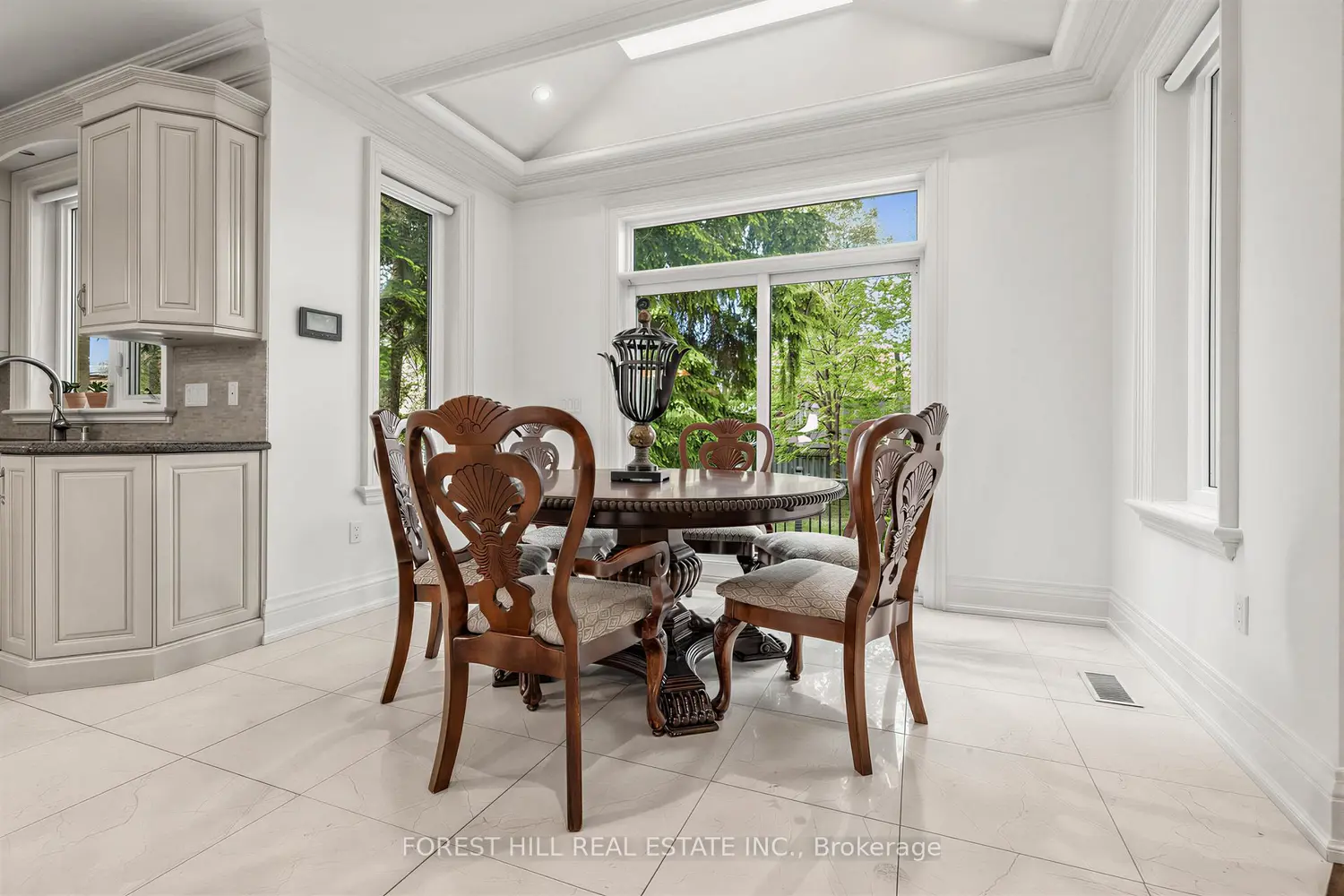 Additional image 9 of 131 Estelle Avenue