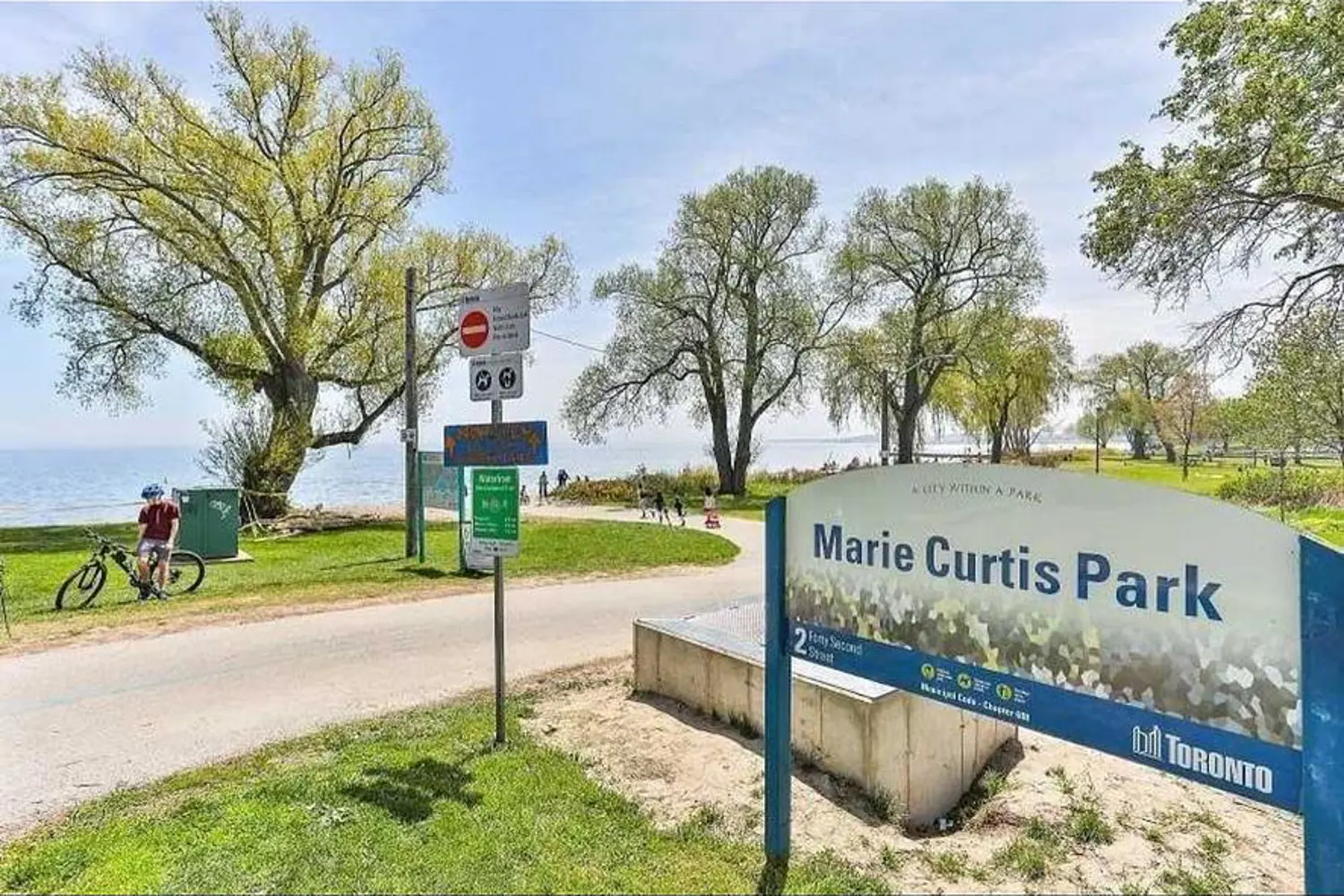 Additional image 16 of 28 Marina Avenue 23