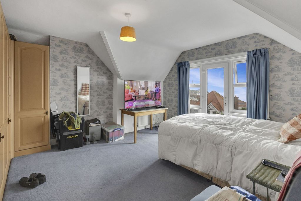 Additional image 17 of 5 bed detached house for saleWear Bay Crescent, Folkestone CT19