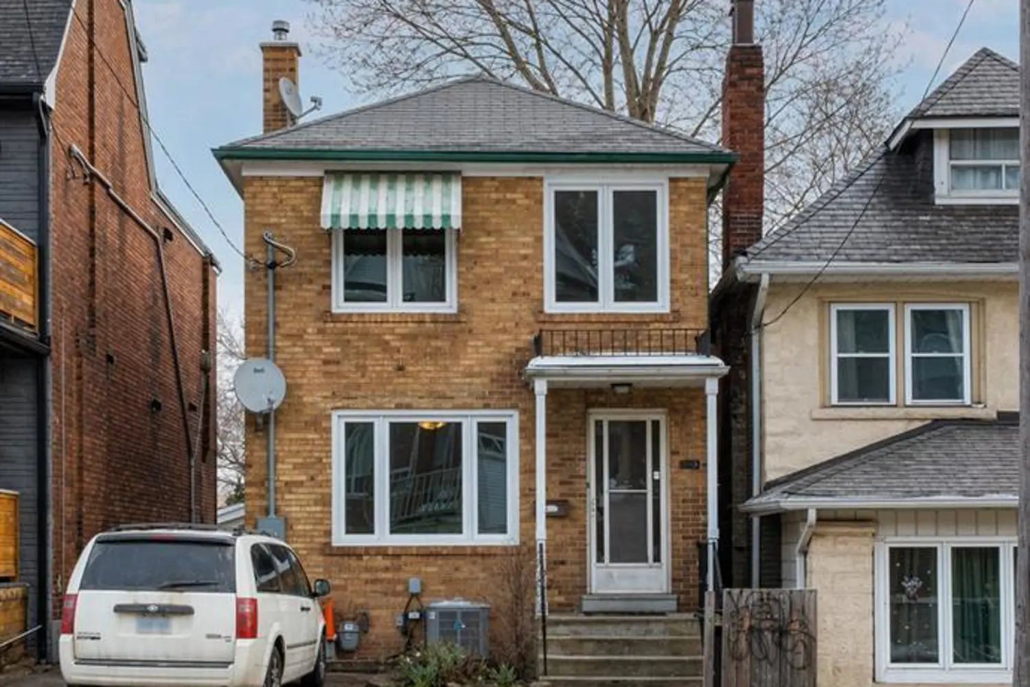 215 Keele Street