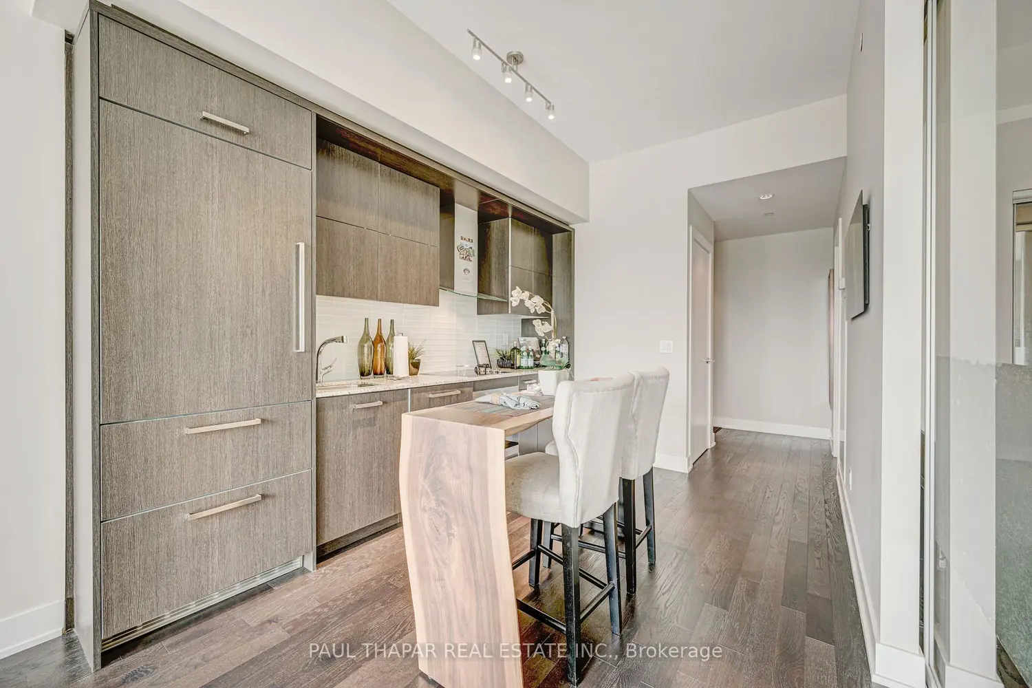Additional image 8 of 3018 Yonge Street 1114