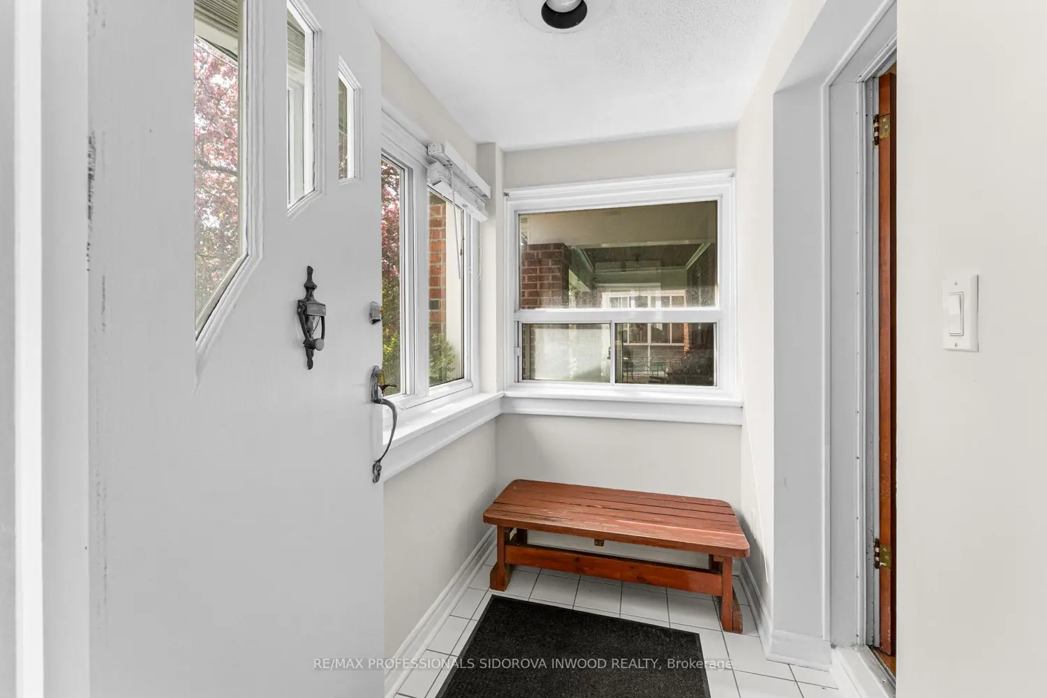 Additional image 4 of 580 Willard Avenue