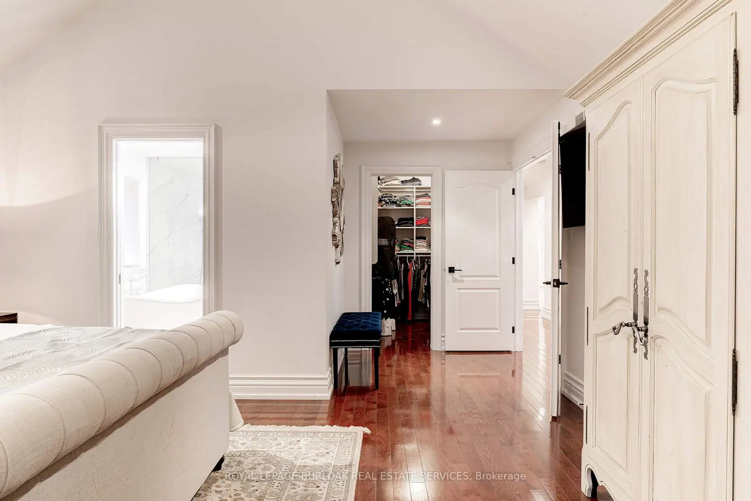 Additional image 12 of 2214 Hampstead Road