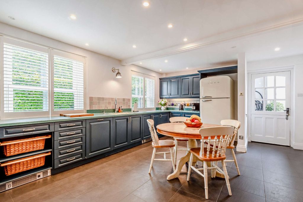 Additional image 10 of 8 bed detached house for saleChurch Street, Crondall, Farnham, Surrey GU10
