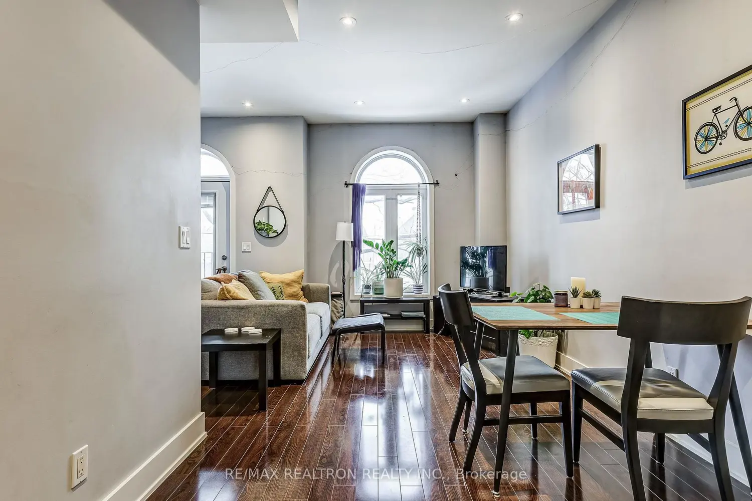 Additional image 8 of 588 Ossington Avenue