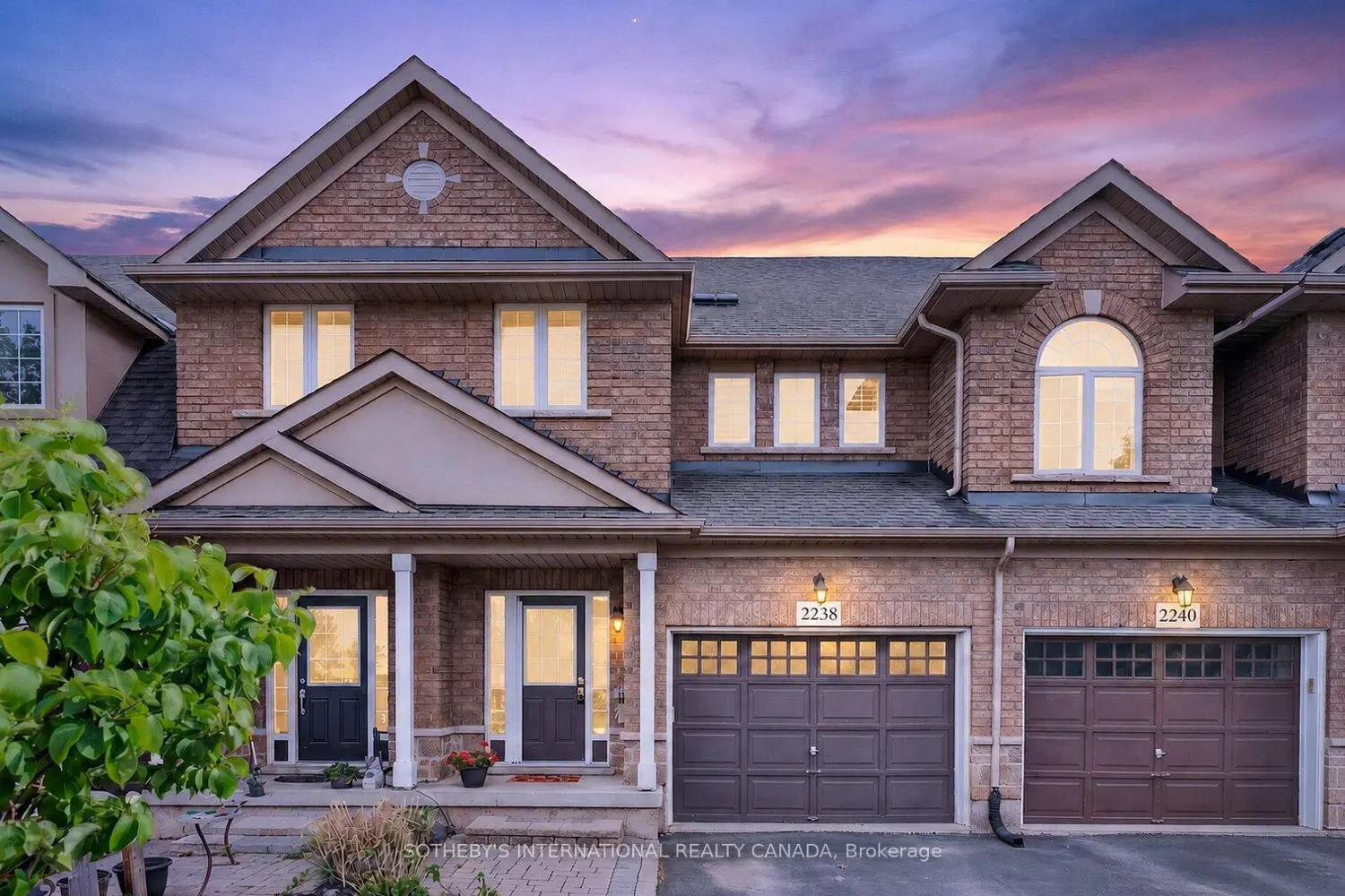 2238 Stone Glen Crescent