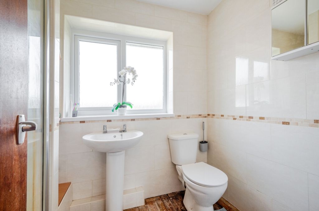 Additional image 10 of 3 bed end terrace house for saleTonbridge Walk, Grimsby, Lincolnshire DN33